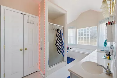 111 Lone Star Drive, Gainesville, TX 76240 - Photo 35