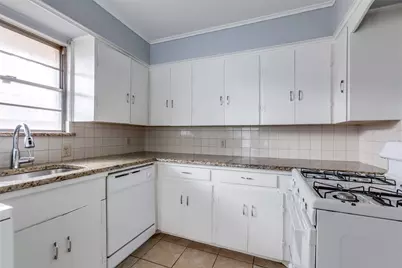 6517 E Mockingbird Lane, Dallas, TX 75214 - Photo 13