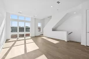 3040 Chimes St, Dallas, TX 75219 - Photo 7