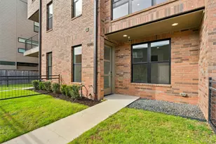 3040 Chimes St, Dallas, TX 75219 - Photo 3