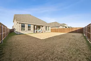 1238 Beaumont Ln, Red Oak, TX 75154 - Photo 29