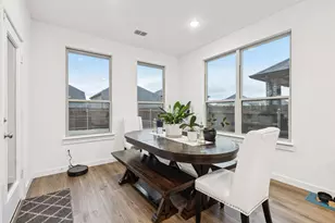 1238 Beaumont Ln, Red Oak, TX 75154 - Photo 9