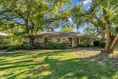 2972 Maydelle Lane, Farmers Branch, TX 75234 - Photo 3