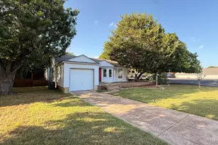 227 W Center St, Duncanville, TX 75116 - Photo 27