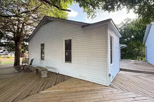 227 W Center St, Duncanville, TX 75116 - Photo 17