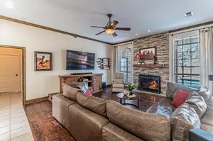 13507 Friendship Rd, Pilot Point, TX 76258 - Photo 7