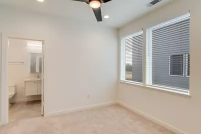 1505 S Akard Street #104, Dallas, TX 75215 - Photo 9