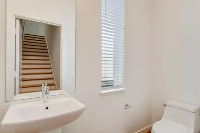 1505 S Akard Street #104, Dallas, TX 75215 - Photo 7