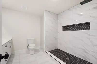 2000 Knollwood Lane, Carrollton, TX 75006 - Photo 9