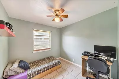 712 Ridgecrest Drive, Lewisville, TX 75067 - Photo 9