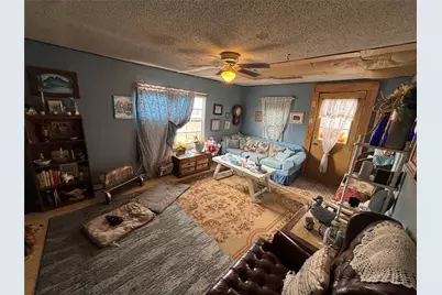 230 N Elm Avenue, Munday, TX 76371 - Photo 3