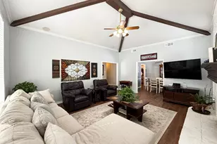 1529 E Windsor Dr, Denton, TX 76209 - Photo 5