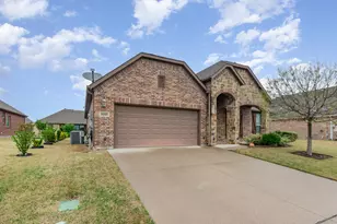 1025 Saint Matthew Circle, Royse City, TX 75189 - Photo 3