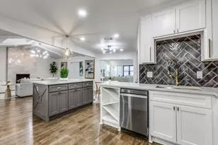 6826 Town Bluff Dr, Dallas, TX 75248 - Photo 13