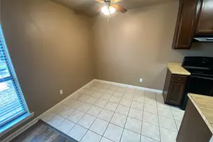 241 N Sherman St, Palmer, TX 75152 - Photo 5