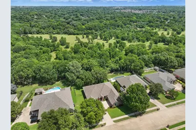 8974 Ranch Bluff Court, Benbrook, TX 76126 - Photo 37