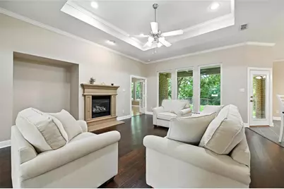 8974 Ranch Bluff Court, Benbrook, TX 76126 - Photo 5