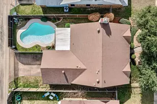 3836 O B Crowe Dr, Dallas, TX 75227 - Photo 9