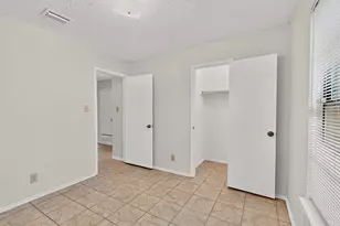 3836 O B Crowe Dr, Dallas, TX 75227 - Photo 29