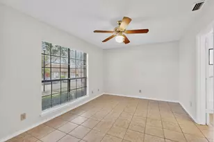 3836 O B Crowe Dr, Dallas, TX 75227 - Photo 23