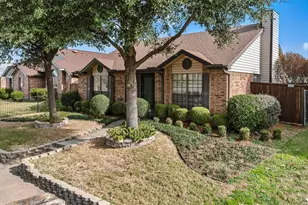 3836 O B Crowe Dr, Dallas, TX 75227 - Photo 11