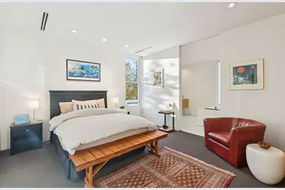 51 Vanguard Way, Dallas, TX 75243 - Photo 25