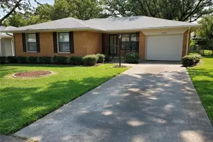 1800 W College St, Sherman, TX 75092 - Photo 1