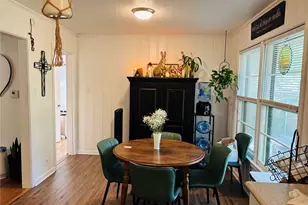 1800 W College St, Sherman, TX 75092 - Photo 3
