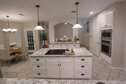 3110 Glenmere Court, Carrollton, TX 75007 - Photo 3