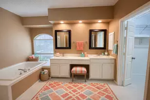 3110 Glenmere Ct, Carrollton, TX 75007 - Photo 11