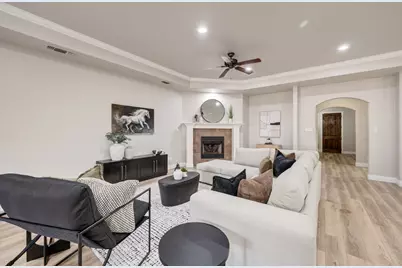 223 Wood Street #501, Grapevine, TX 76051 - Photo 11