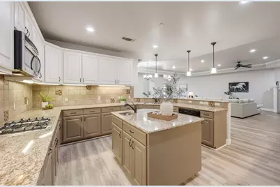 223 Wood Street #501, Grapevine, TX 76051 - Photo 21