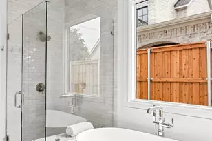 6454 Kenwood Ave, Dallas, TX 75214 - Photo 23