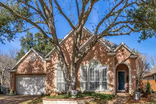 1216 Lake Point Cir, McKinney, TX 75072 - Photo 1