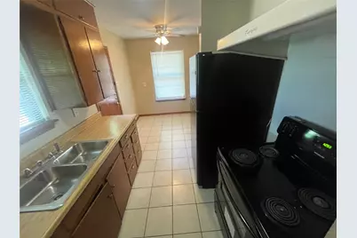 2421 S Tyler Street, Dallas, TX 75224 - Photo 9