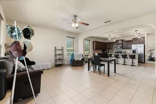 1313 Meadowlakes Dr, Azle, TX 76020 - Photo 17