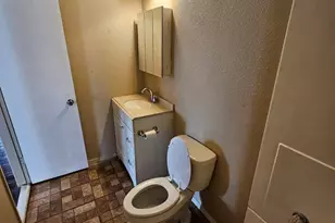 1351 Westview Dr, Abilene, TX 79603 - Photo 9