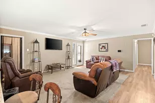 102 N Valley St, Red Oak, TX 75154 - Photo 17