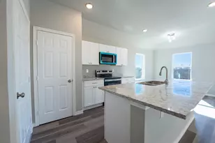 1020 Springview Ln, Mabank, TX 75147 - Photo 17