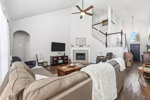 1217 Black Hawk Dr, Fort Worth, TX 76052 - Photo 15