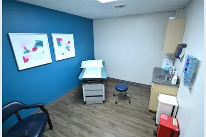 2241 Peggy Lane #E, Garland, TX 75042 - Photo 15