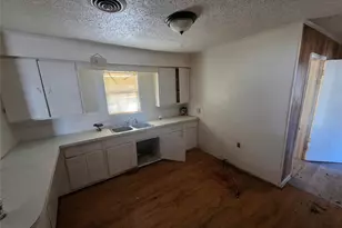 1304/1306 West End Ave, Clarksville, TX 75426 - Photo 19