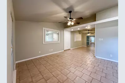 2721 E Wentwood Drive, Carrollton, TX 75007 - Photo 3