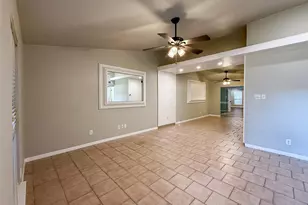 2721 E Wentwood Dr, Carrollton, TX 75007 - Photo 3