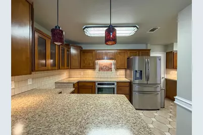 2721 E Wentwood Drive, Carrollton, TX 75007 - Photo 7