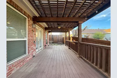2721 E Wentwood Drive, Carrollton, TX 75007 - Photo 23