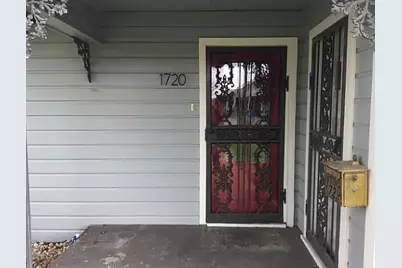 1720 Grand Avenue, Fort Worth, TX 76164 - Photo 3