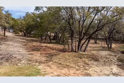 5015 Elms Court, Granbury, TX 76049 - Photo 21