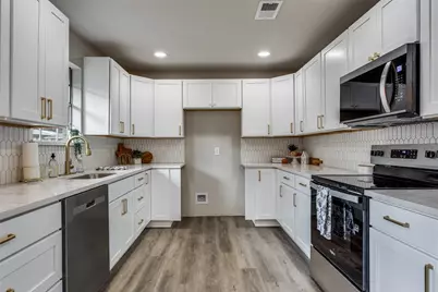 2700 Mollimar Drive, Plano, TX 75075 - Photo 9