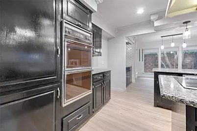 509 N Durango Circle, Irving, TX 75062 - Photo 11